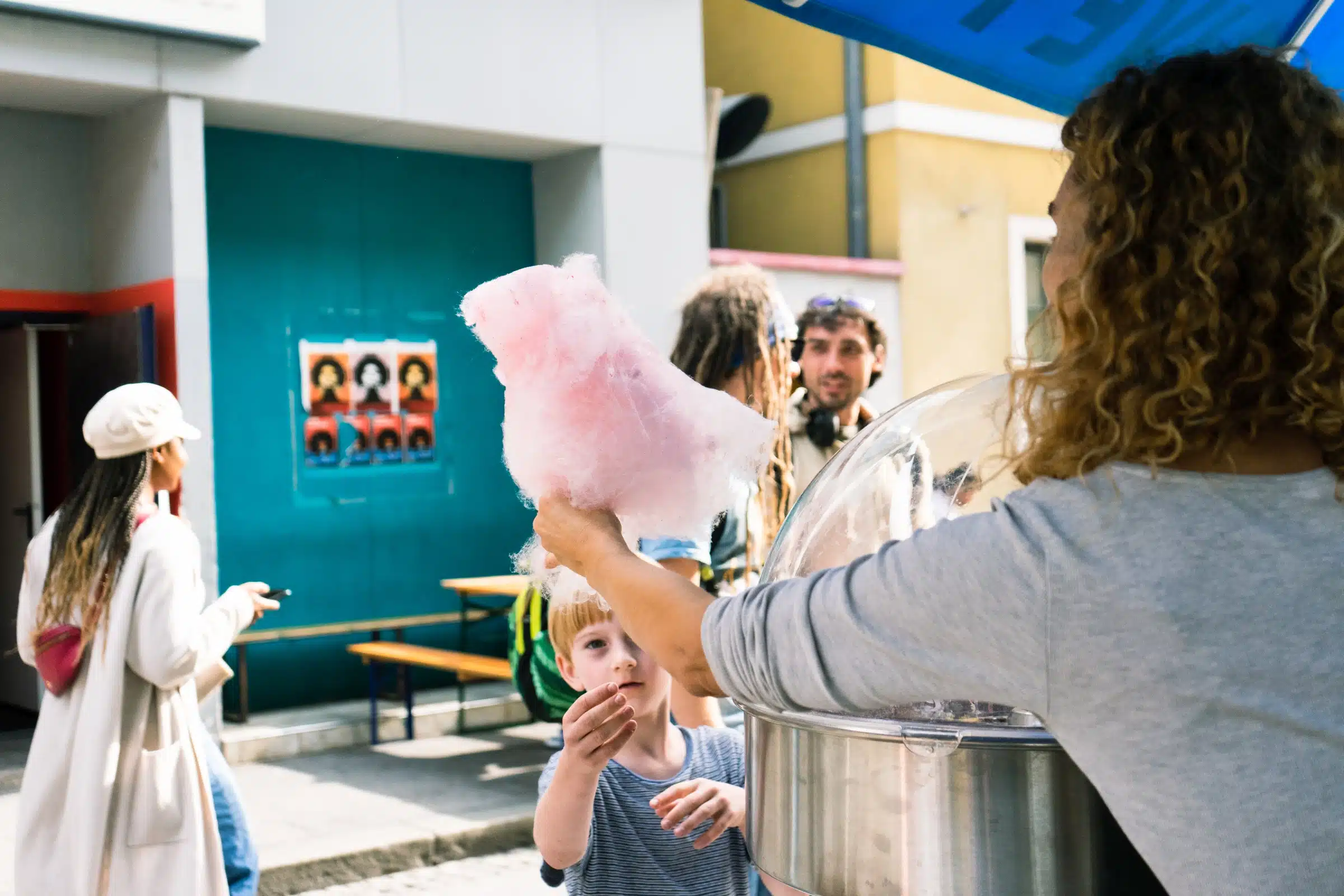 Zuckerwatte, Waffeln am Grieskram